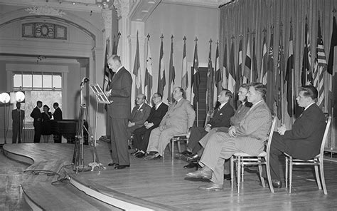 The Bretton Woods System: History, Causes, and Lessons Learned