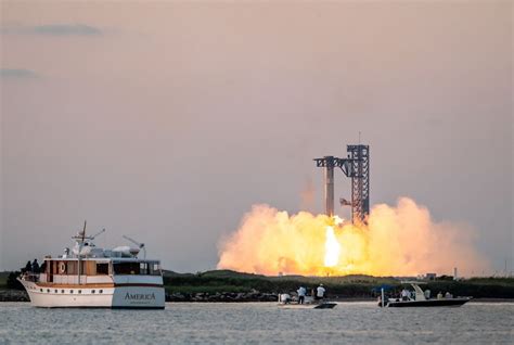 Elon Musk celebrates successful SpaceX rocket landing in Texas following test launch | The Standard