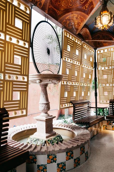Gaudí’s Casa Vicens: architecture and interior guide | Happy Home Clinic | Gaudi, Architecture ...