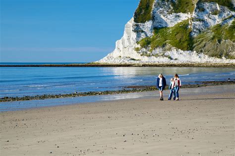 Whitecliff Bay Holiday Park - Holiday Lodge Park in Isle of Wight, South East England