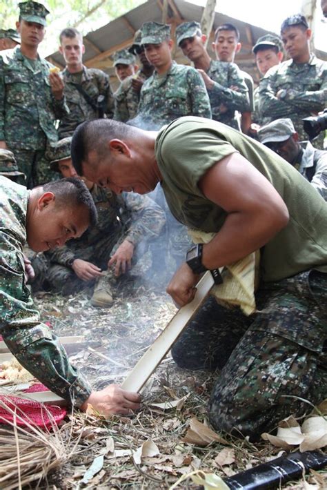 Philippine, US Marines learn jungle survival techniques