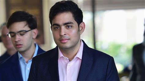 Mukesh Ambani’s son Akash to wed Shloka Mehta this year? - Hindustan Times