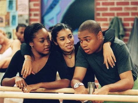 Here's What The Star Of "Taina" Is Up To 15 Years After The Series Ended