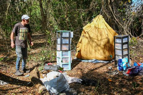 Homeless camps? Florida has tried — with mixed success | Miami Herald
