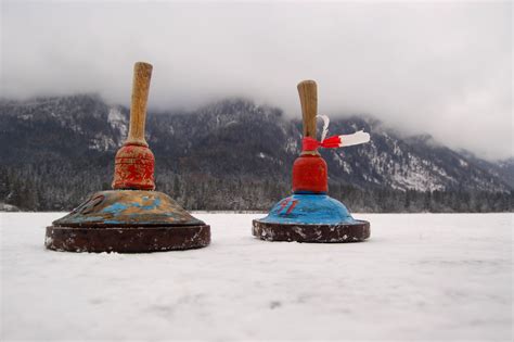 Bavarian Curling - Fairmont Chateau Lake Louise