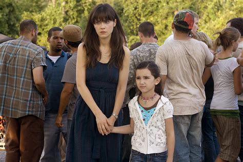 The Happening Stills - Zooey Deschanel Photo (1446971) - Fanpop