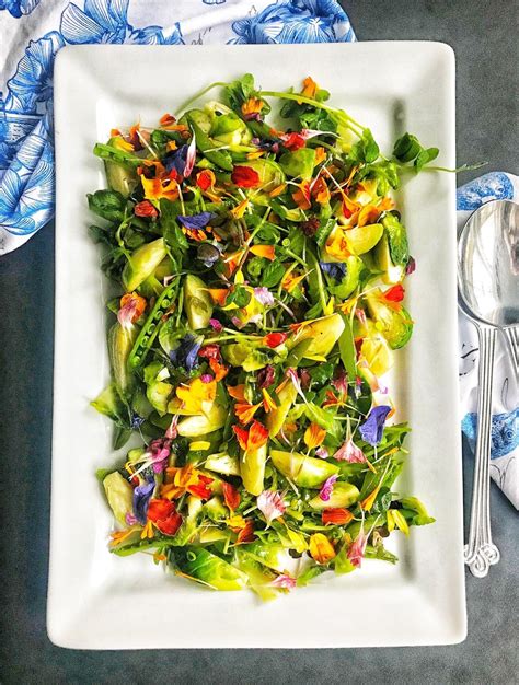 Fresh flower salad - beautiful flower salad with Brussels sprouts and ...