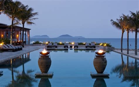 Top 20 Resort Nha Trang giá rẻ gần biển Bãi Dài view đẹp từ 3-4-5-6