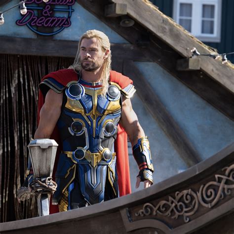 Marvel releases four 'Thor: Love and Thunder' deleted scenes - 'Mashable' News | SendStory ...