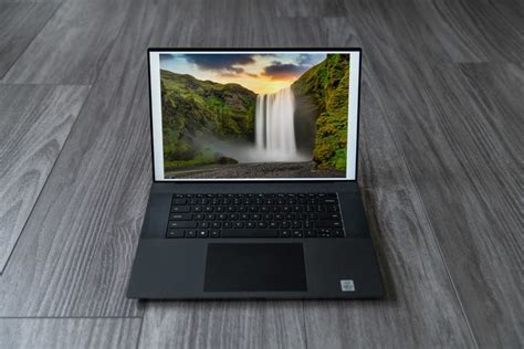 Dell XPS 17 Exclusive Hands-On Review – Colby Brown Photography