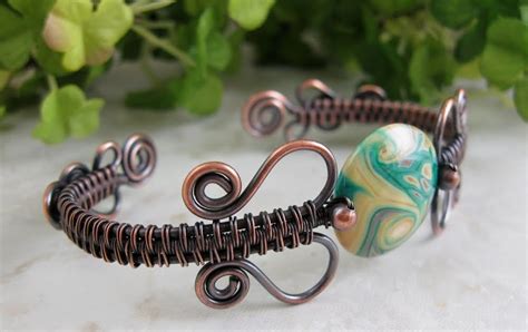 Wickwire Jewelry: Free Tutorial #3-Woven Wire Bangle