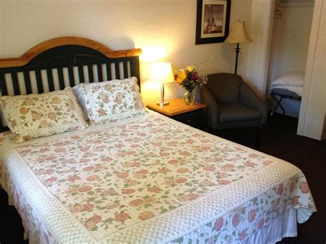 MANOR MOTEL (Ashland) - Motel Reviews & Photos - Tripadvisor