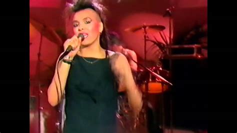 Bow Wow Wow - I Want Candy - Live 1983 - HD Video - YouTube