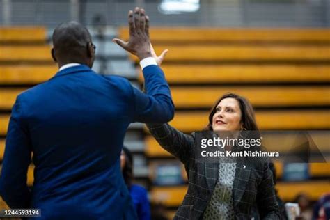 Gov Gretchen Whitmer Photos and Premium High Res Pictures - Getty Images