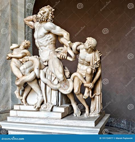 Statue Of Laocoon And His Sons In Vatican Museum Editorial Photo | CartoonDealer.com #40018485