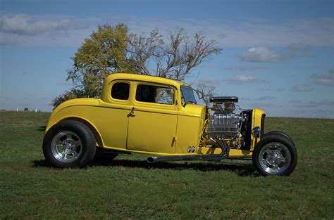 1932 Ford 5 Window Coupe Hot Rod