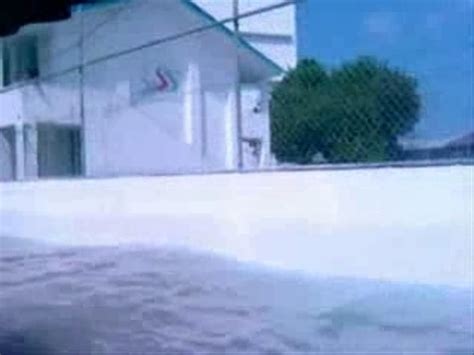 TSUNAMI HITTING THE MALDIVES - video Dailymotion