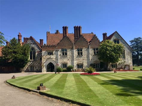 Wedding Venue in Nr Marlow, Bisham Abbey | UKbride