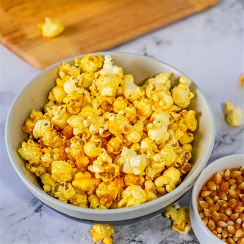 Best Cheddar Popcorn: Homemade Cheese-Covered Popcorn