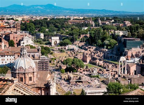 Aerial View Roman Forum Stock Photos & Aerial View Roman Forum Stock Images - Alamy