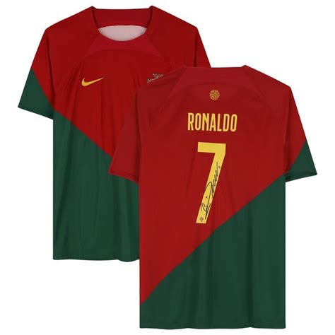 Cristiano Ronaldo Portugal National Team Fanatics Authentic Autographed 2022-23 Nike Red & Green ...