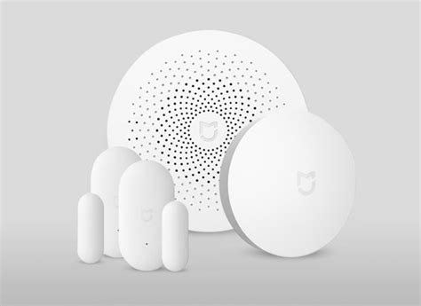 Xiaomi Mi Smart Home Kit 4-in1 starter pack (first look)