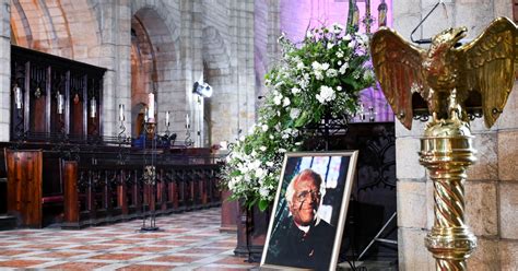 Funeral begins for South Africa’s anti-apartheid icon Tutu | Desmond Tutu News - WireFan - Your ...