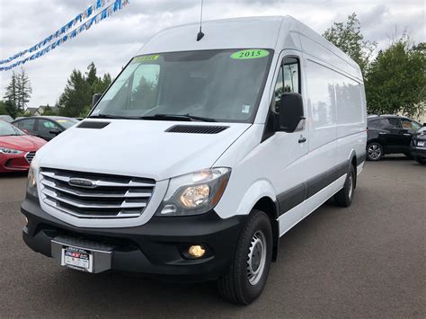 Pre-Owned 2015 Freightliner Sprinter Cargo Vans RWD 2500 170 EXT RWD Full-size Cargo Van