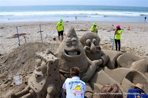 sand art | Sand art, Sand castle, Sand sculptures