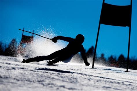 5 Slalom Techniques for Beginners | SKI Profiles