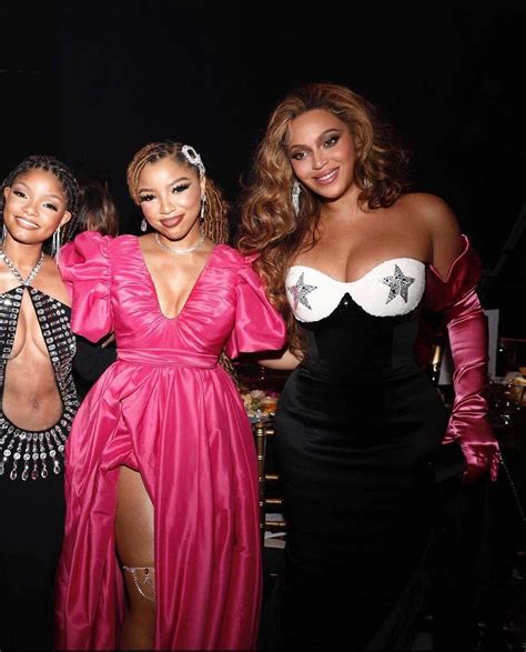 Chloe & Halle Bailey Reunite With Mentor Beyonce At Fashion