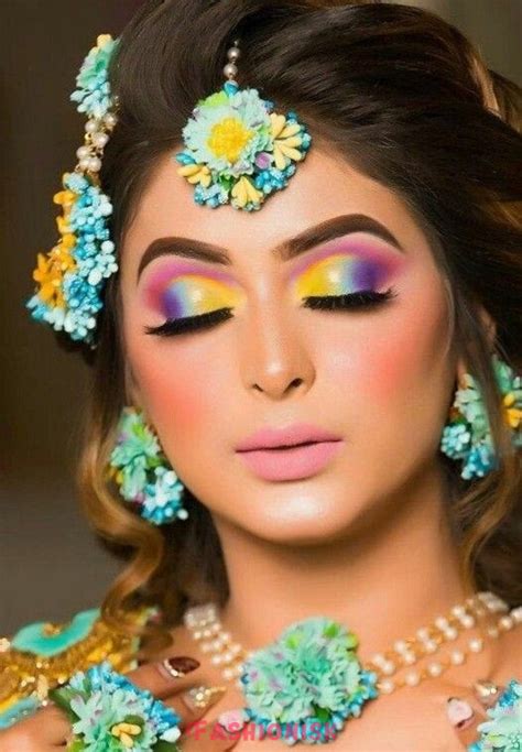 Aggregate 127+ garba makeup and hairstyle best - camera.edu.vn