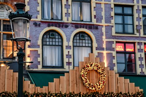 Bruges Winter Glow & Christmas Market 2024 | Dates, Hotels & More! - Christmas Markets in Europe