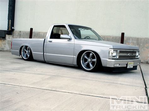 Custom Chevy S10 - Ridin' Around - May 2010 - Mini Truckin' Magazine