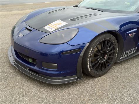 Corvette C6 Z06 Splitter w. Flaps & Undertray w. Brake Cooling Ducts