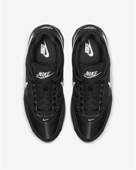 Nike Air Max Command Women's Shoes. Nike AE