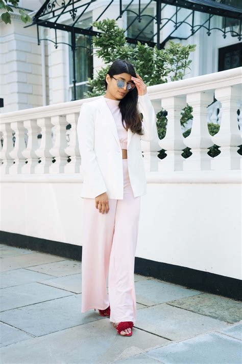 Fashion Blogger Named UK's Best-Dressed Vegan - Media Centre - PETA UK