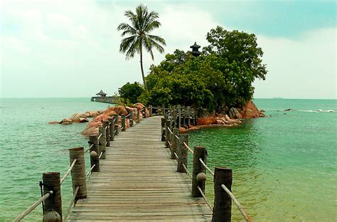 at Turi Resort - Batam Island | Batam is one of the many isl… | Flickr