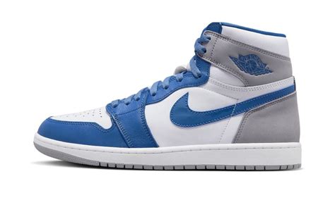 Air Jordan 1 High OG "True Blue" - Stadium Goods