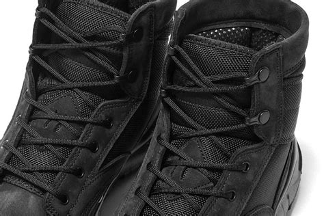 Nike SFB 6" (Triple Black) - Sneaker Freaker