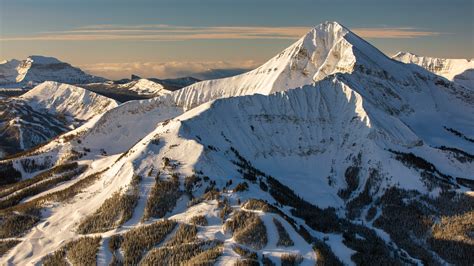 The 4 Best Montana Ski Resorts | Condé Nast Traveler