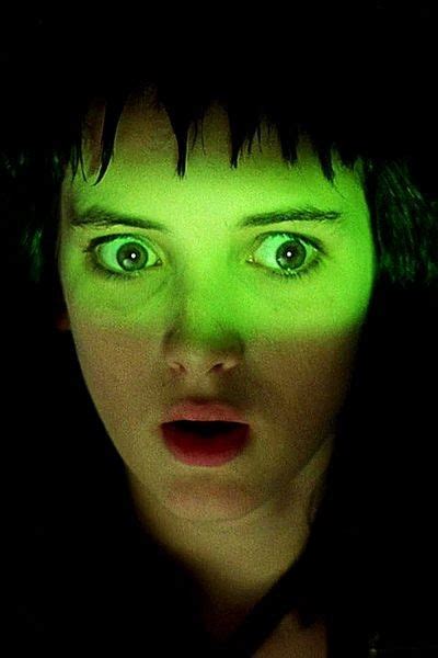 Winona Ryder in Beetlejuice (1988) : r/80s