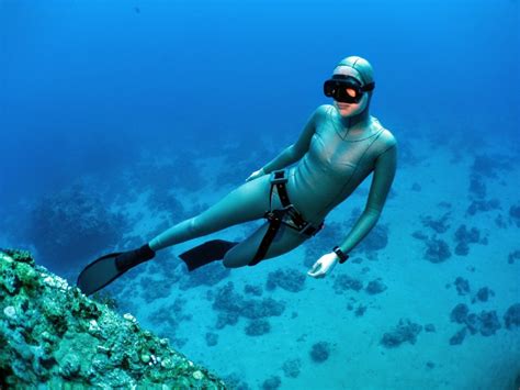 You Soon Can Dive Without An Oxygen Mask Thanks To This New Material | We Are Change