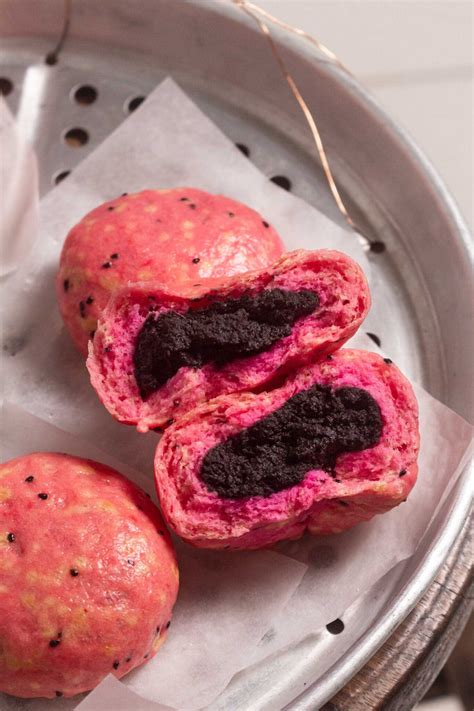 30+ Dragon Fruit Recipes (The BEST Ways to Use It) - Platings + Pairings