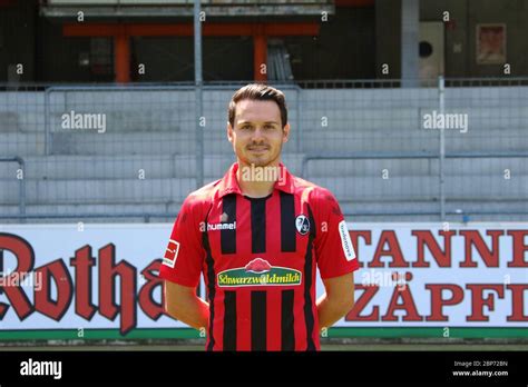 Team photo SC Freiburg season 2019/20 Stock Photo - Alamy