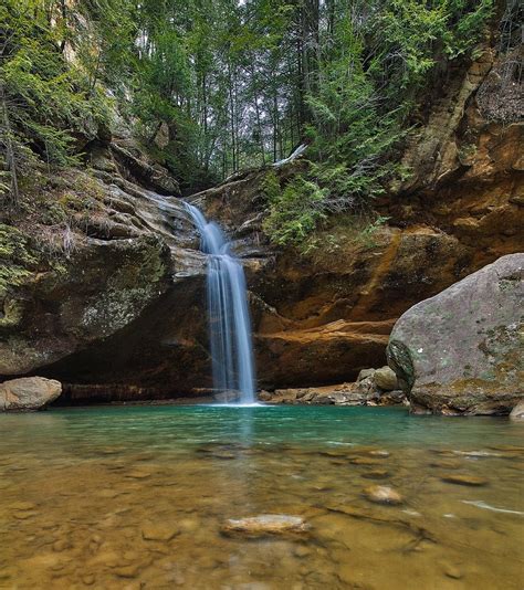 One of the many waterfalls in Hocking Hills state park, OH. [OC ...