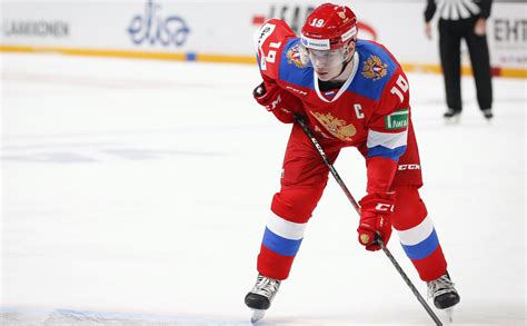 No, the Canucks shouldn’t be worried about Vasili Podkolzin. Here’s why ...