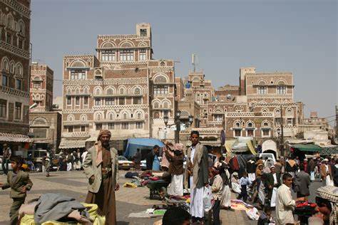 File:Sanaa street.jpg - Wikimedia Commons