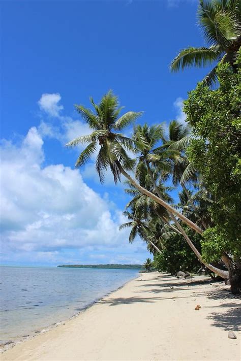 Beach in Maap, Yap Island, Federated States of Micronesia | Cook islands, Yap island, Island