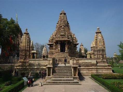 Khajuraho Temples History And Dance Festival: TripHobo